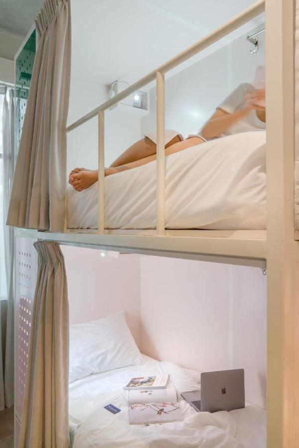 Temmu Co-Living Hostel Бандунг Екстериор снимка