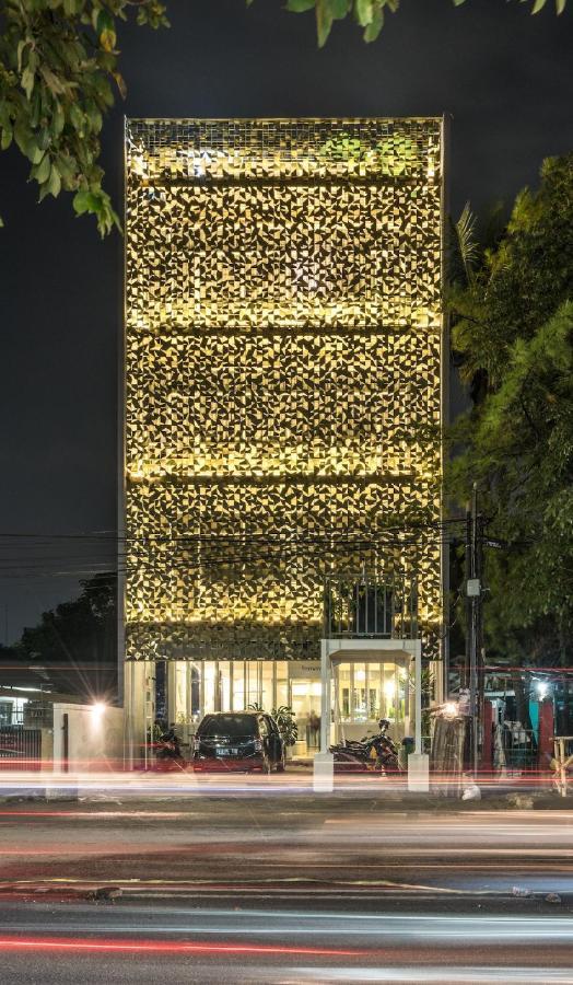 Temmu Co-Living Hostel Бандунг Екстериор снимка